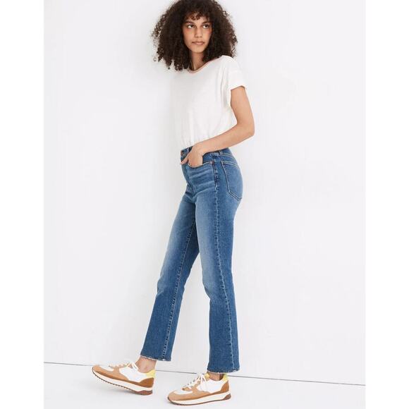 Madewell Denim - Madewell slim Demi bootcut jeans sz 26 WJ24